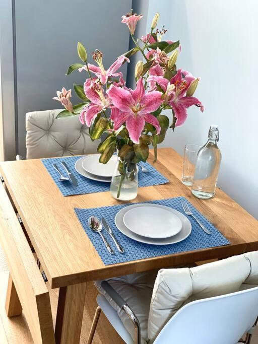 2Bdr Modern Apartment In Hammersmith West לונדון מראה חיצוני תמונה