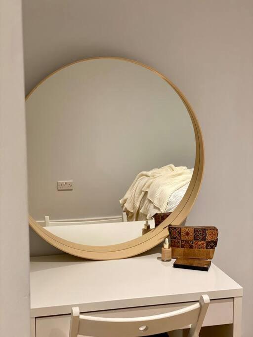 2Bdr Modern Apartment In Hammersmith West לונדון מראה חיצוני תמונה