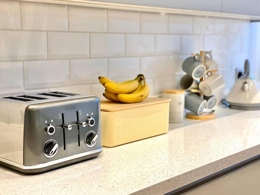 2Bdr Modern Apartment In Hammersmith West לונדון מראה חיצוני תמונה